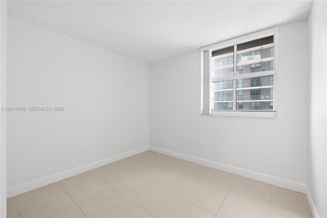 Building Photo - 1250 S Miami Ave