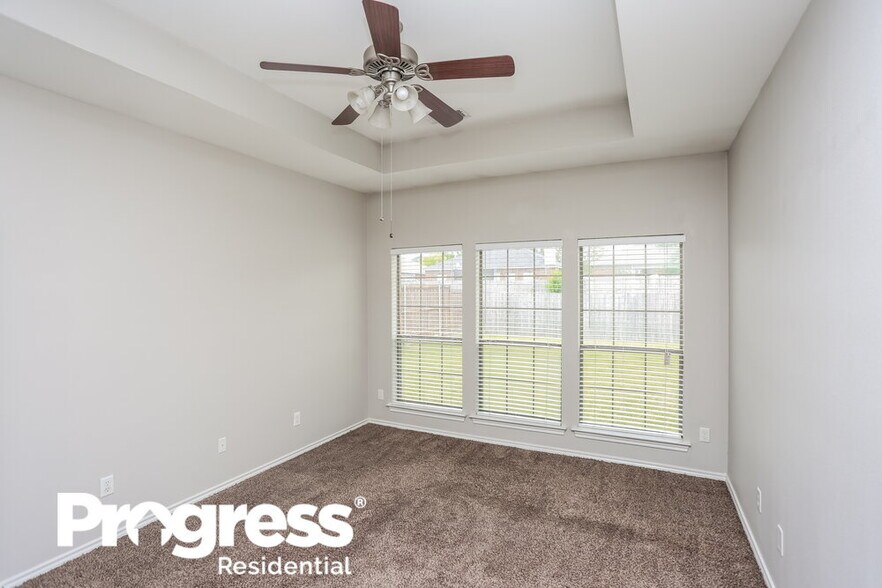 Building Photo - 808 Dakota Ln