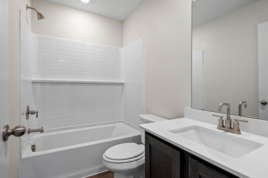 Building Photo - 301 Patton Ln