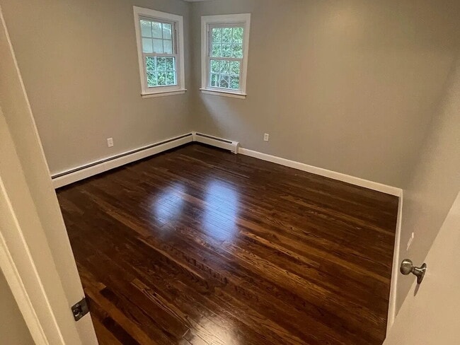 Building Photo - A great opportunity to enjoy coastal living in a peaceful setting.