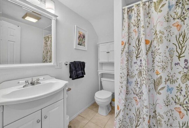 Building Photo - 34 Ridge Rd