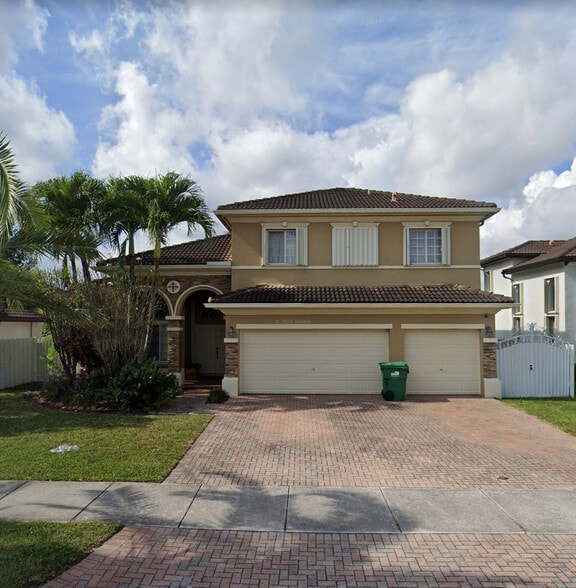 Exterior - 1500 SW 152nd Plz