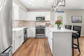 Building Photo - 1318 Bay Ridge Ave