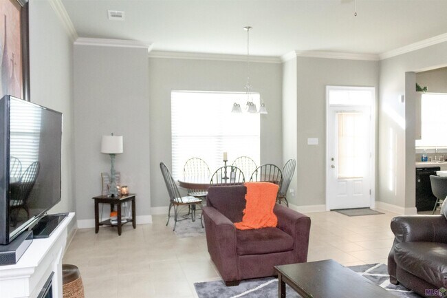 Building Photo - 7132 Marshall Bond Dr