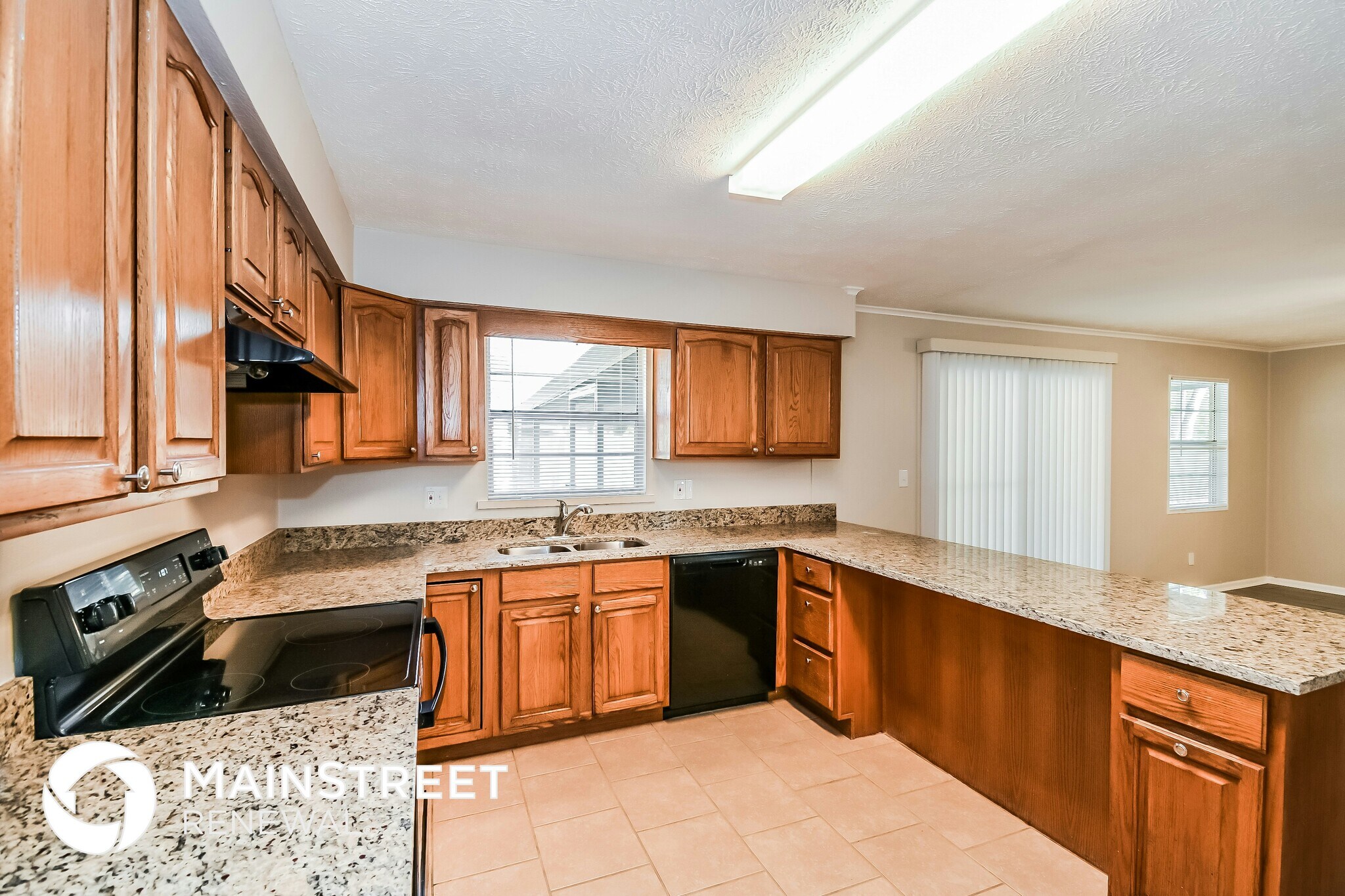 Building Photo - 1113 Grove Park Dr S