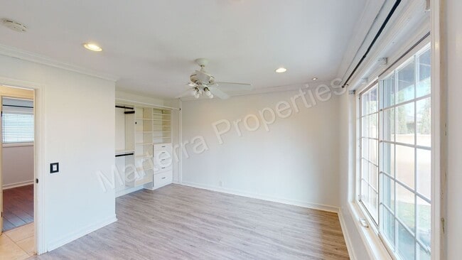 Building Photo - Beautiful 3 Bedroom Home in Huntington Beach