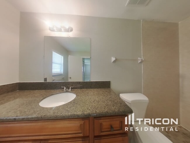 Building Photo - 2273 Seward Cir