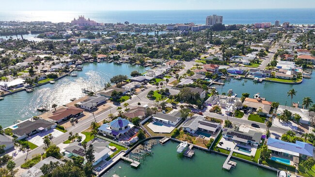 Building Photo - 4107 Miller Dr