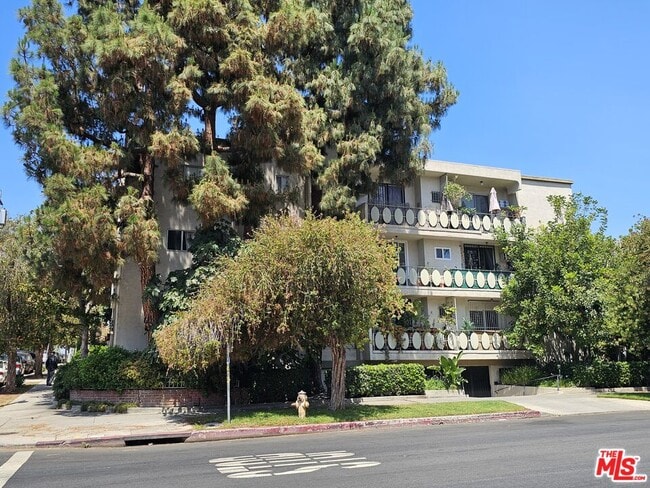 Primary Photo - 4255 5th St