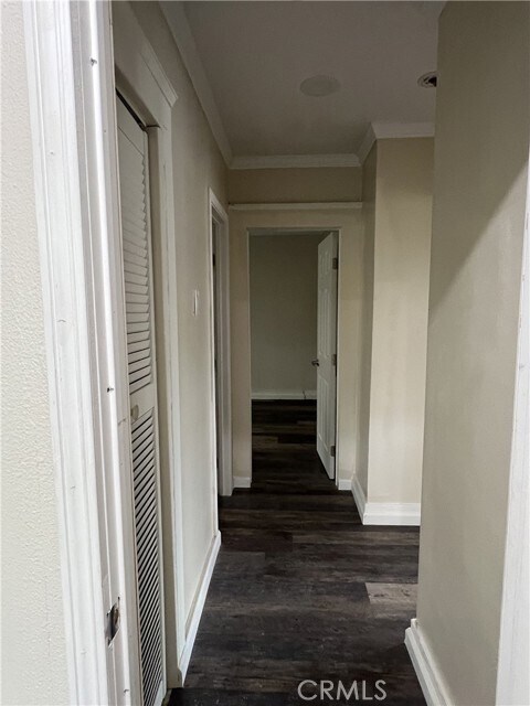 Building Photo - 5053 Range View Ave
