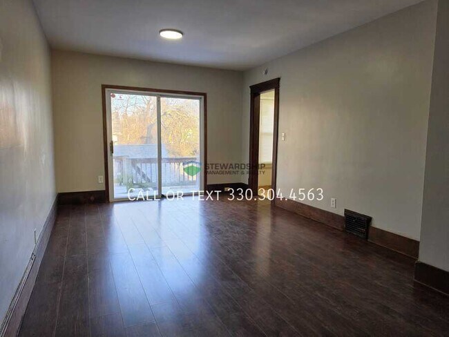 Building Photo - 1014 Berwin St