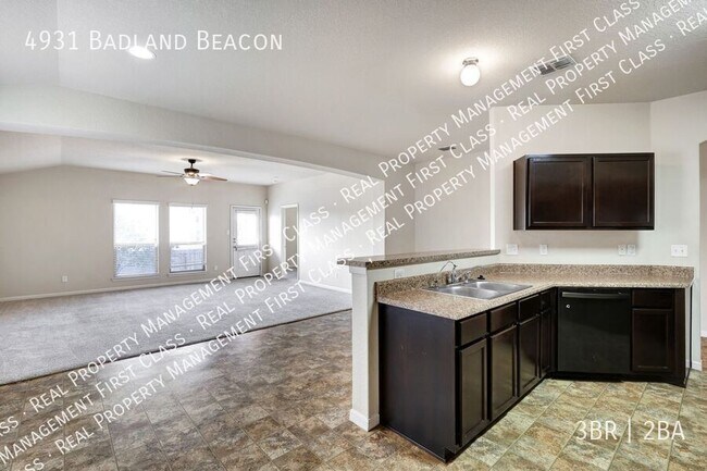 Building Photo - 4931 Badland Beacon