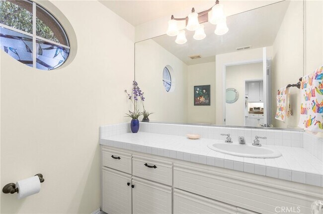 Building Photo - 134 Encantado Canyon