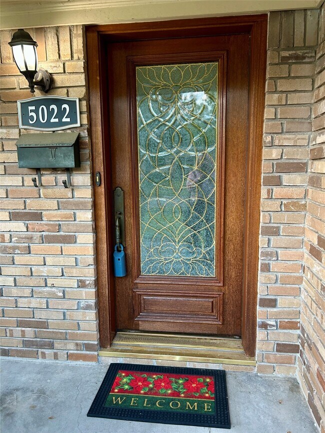 Building Photo - 5022 Darnell St