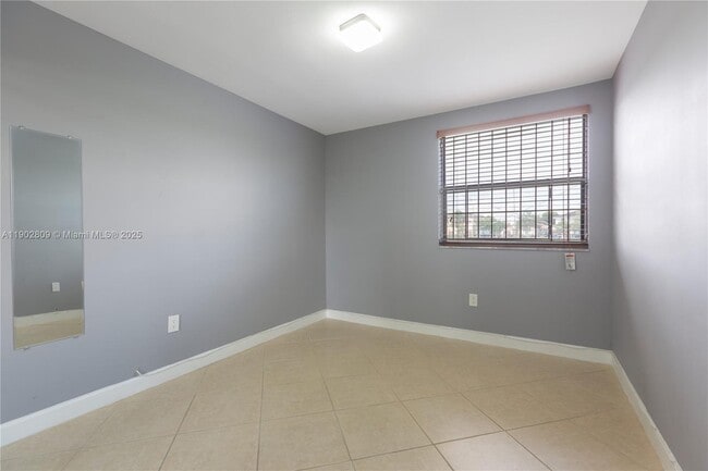 Building Photo - 10257 NW 9th St Cir