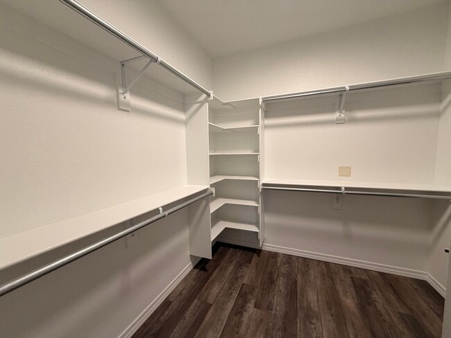 Building Photo - Welcome to your dream home in Russellville, AR!