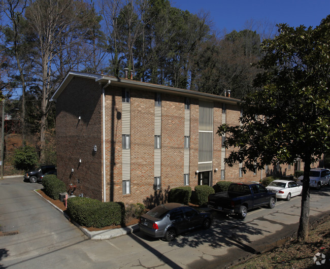 Building Photo - Buford Towne Apartments