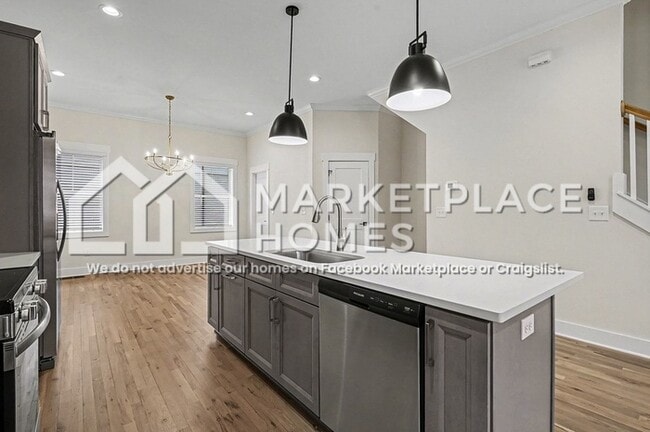 Building Photo - 974 Dozier Pl