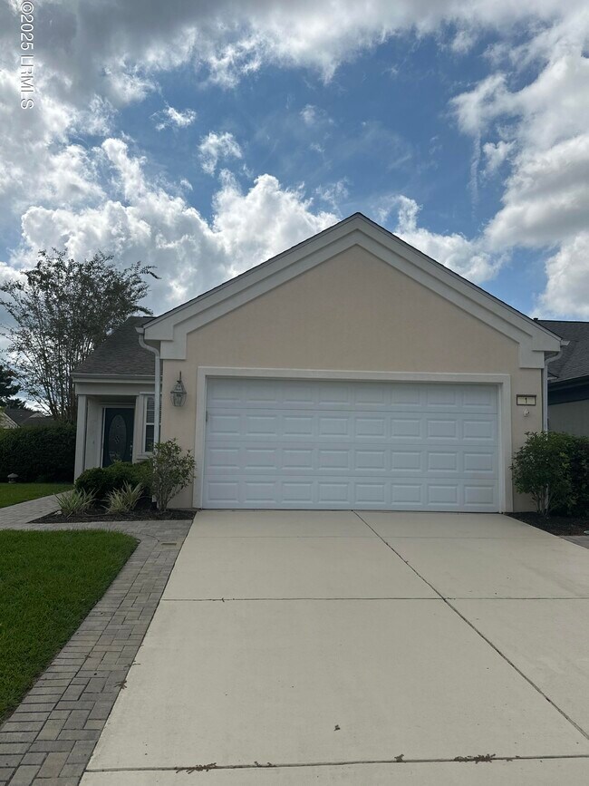 Primary Photo - 1 Pomegranate Ln