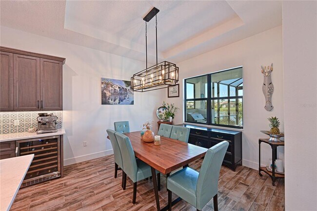 Building Photo - 8013 Clearwater Ct