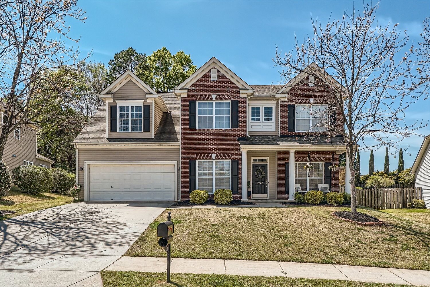 Building Photo - 13165 Wilburn Park Ln