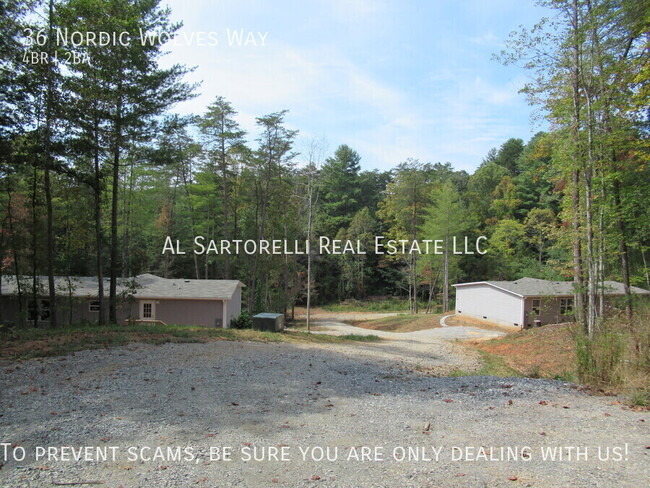 Building Photo - New Manufactured Home on Private Lot - Spa...