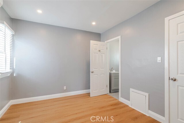 Building Photo - 1051 Western Ave