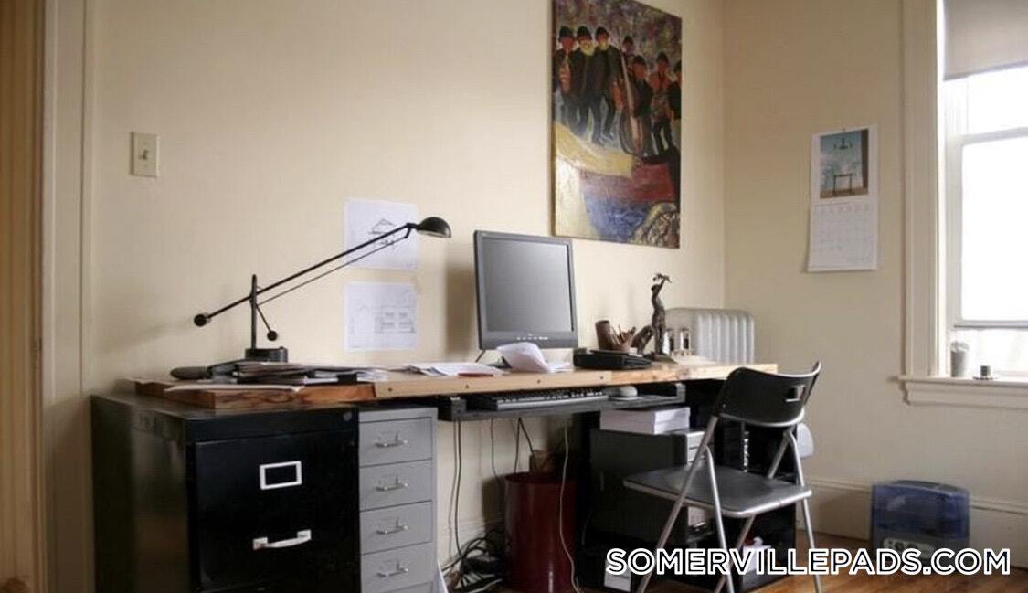 Building Photo - 155 Summer St