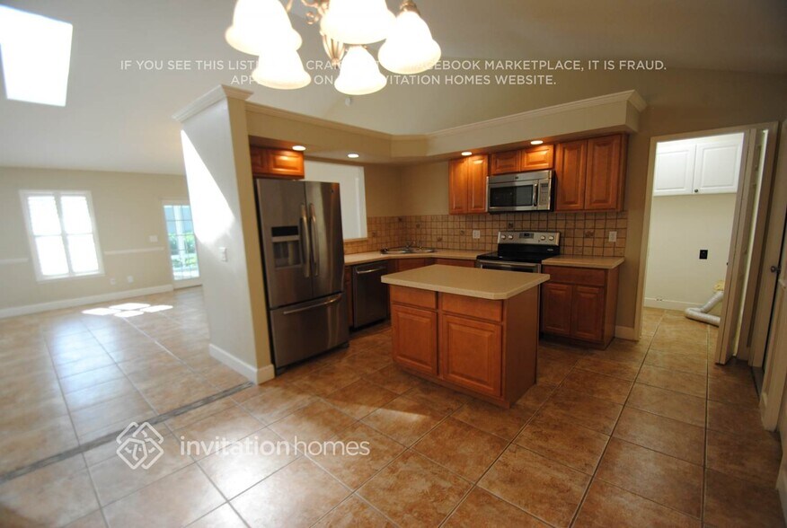 Building Photo - 851 Bright Meadow Dr