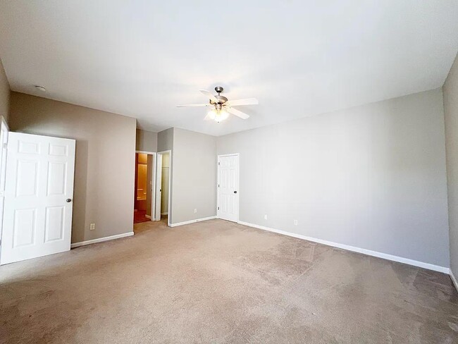 Building Photo - 107 Olde Towne Dr