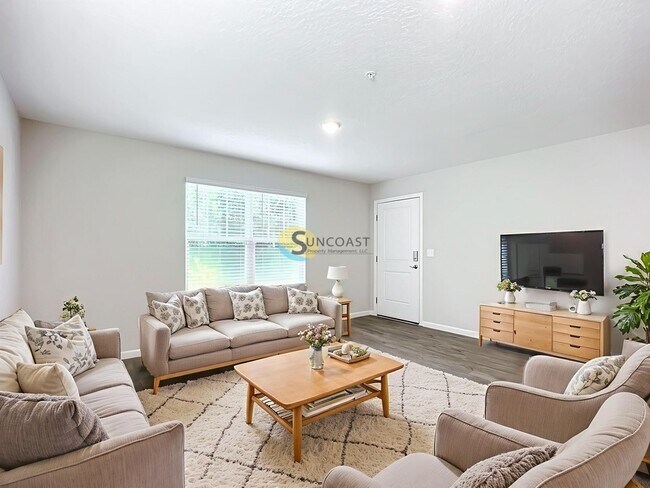 Building Photo - 5669 George Ct