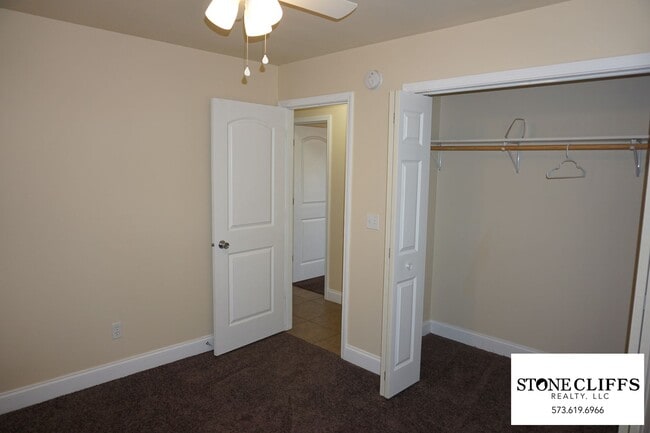 Building Photo - 310 Rylee Cir