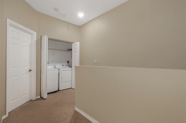 Building Photo - 13117 SW 44th St