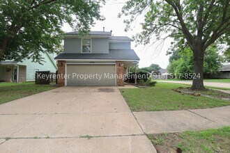 Building Photo - 3 Bed | 2.5 Bath in Jenks!