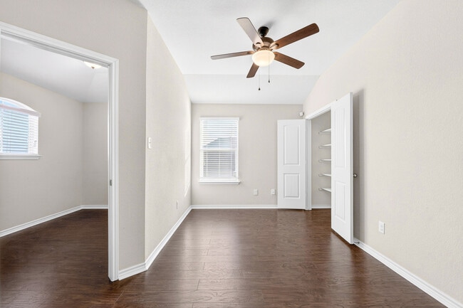 Building Photo - 6408 Tanzanite Dr