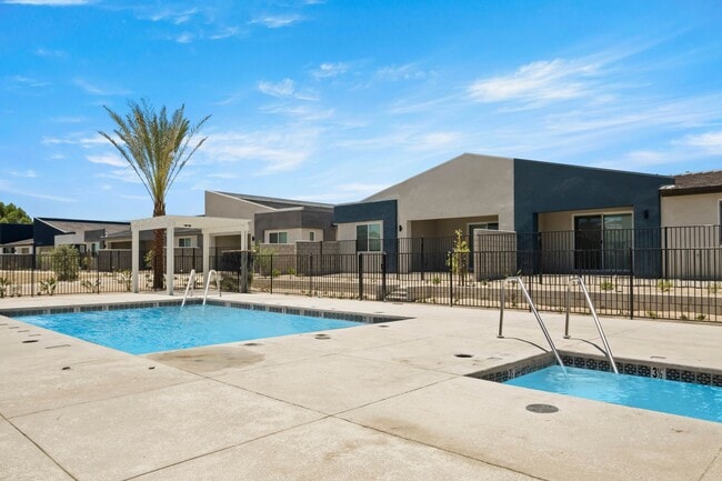 Building Photo - New Home in Gated Indian Palm Country Club