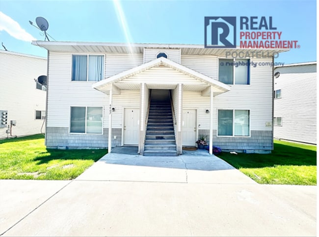 Building Photo - 4361 Opal Ave
