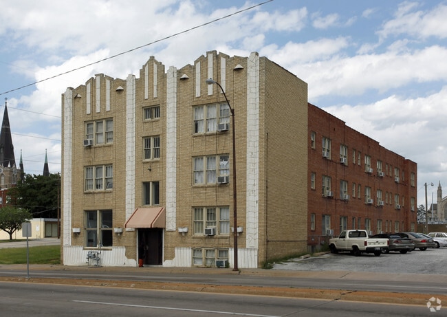 1111 S Denver Ave - Alden Lofts