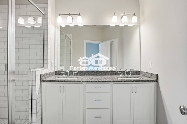 Building Photo - 2177 Wiggins Walk