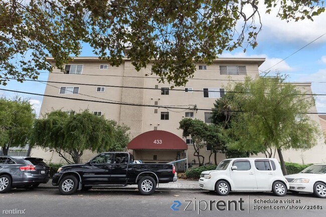 Building Photo - 3 br, 2 bath Condo - 433 Harlan St, San Le...