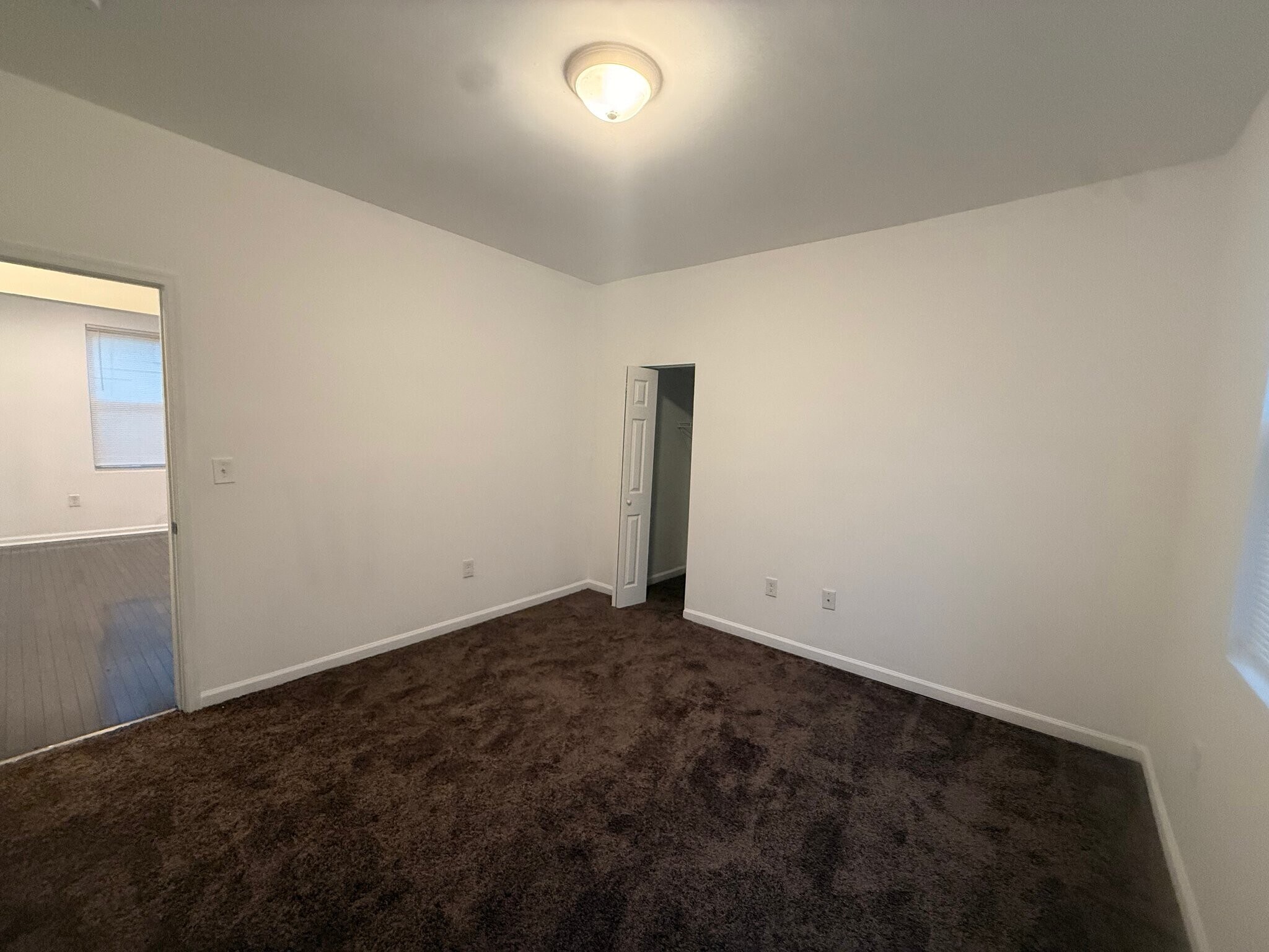 Building Photo - 5116 Gwynn Oak Ave