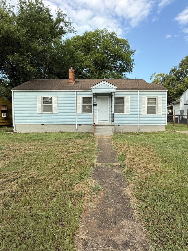 Building Photo - 5604 Ter O