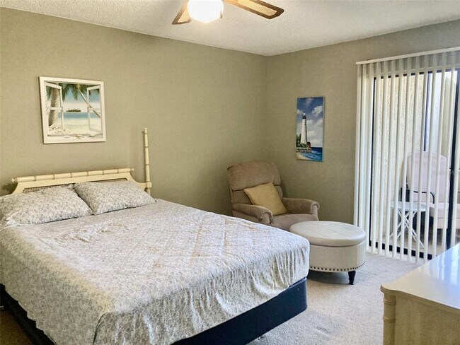 Building Photo - 6114 43rd St W