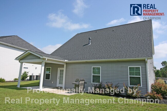 Building Photo - Former Model Home in Popular Grayson Park