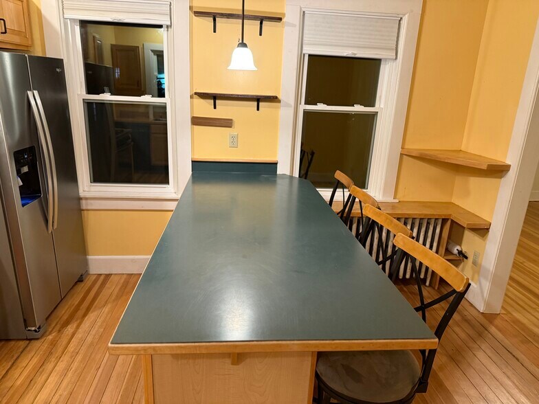 Kitchen - 274 Prospect St