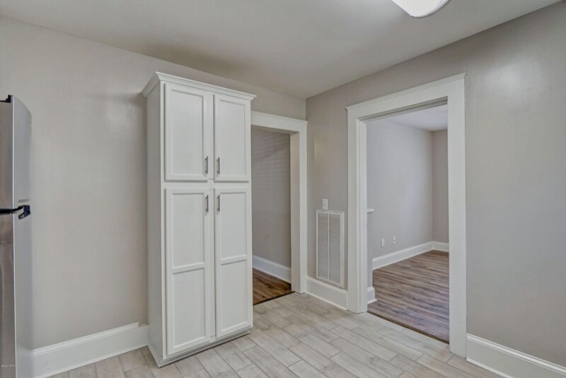 Building Photo - 105 Montgomery Ave