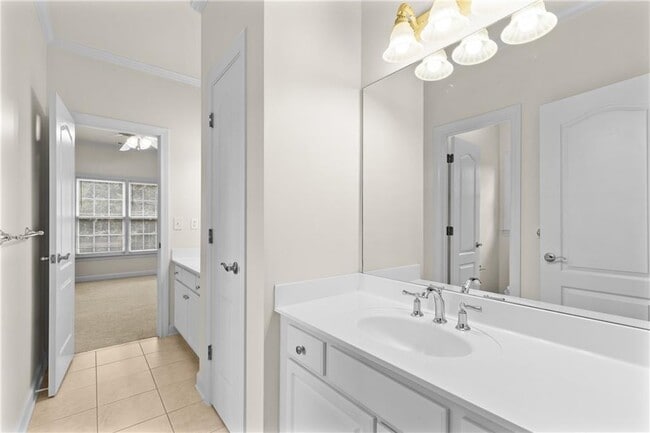 Building Photo - 5765 Bailey Ridge Ct