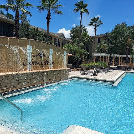 Building Photo - 10123 Courtney Palms Blvd