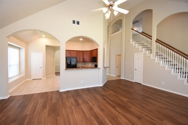 Building Photo - 15007 Grape Orchard Ct