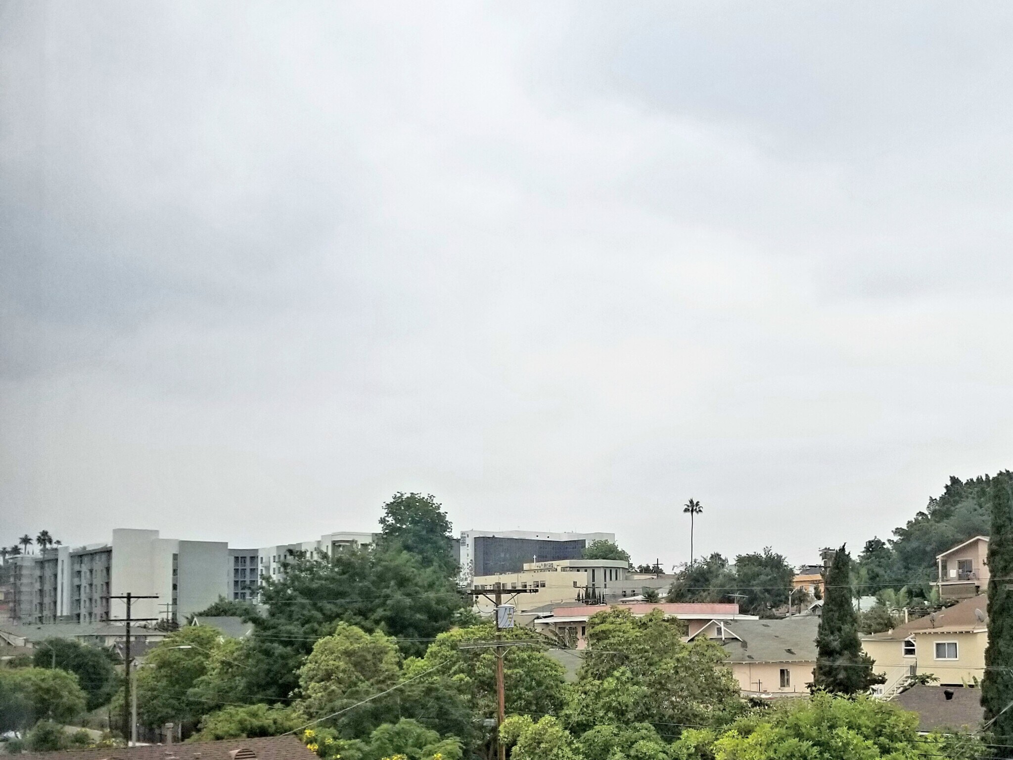 Building Photo - 127 1/2 N Mountain View Ave